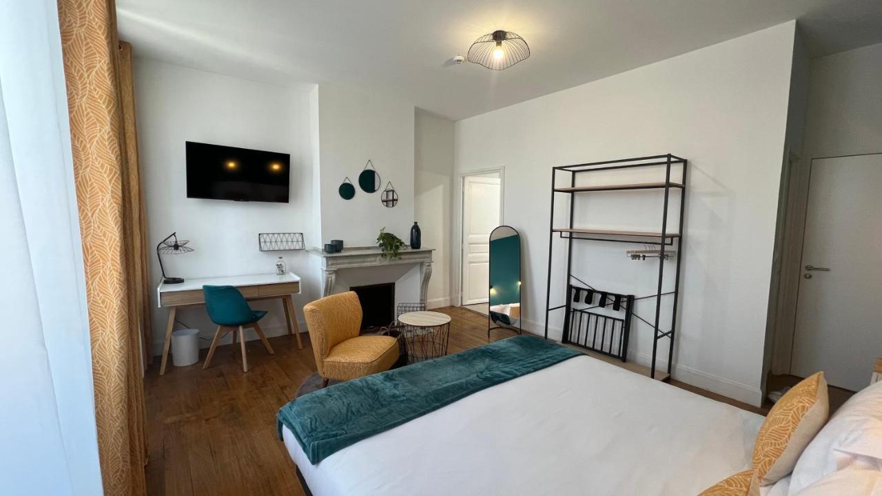 Jardin Bleu - Chambres D'Hotes Saint-Girons  Dış mekan fotoğraf